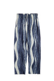 Wavy pleats pants