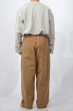 Volume Tuck Wide Pants